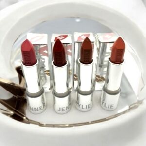 NIB Bundle Kylie Cosmetics 4 Lipstick Bundle-Free Kylie Bag